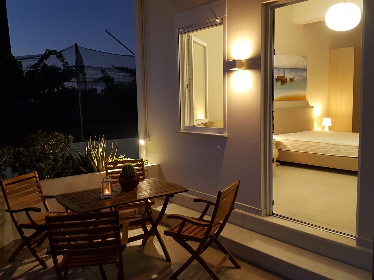 Minimalistic Apartment Near The Sea Gouves Exterior photo